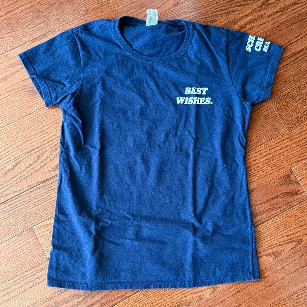 Official Schitt’s Creek Season 2 Wrap Tee size Small
